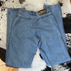 Lawman Light wash scalloped jeans: tag size 3